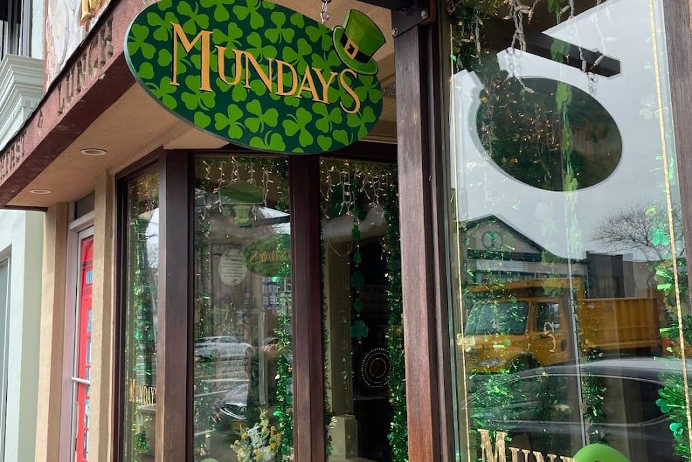 Munday's