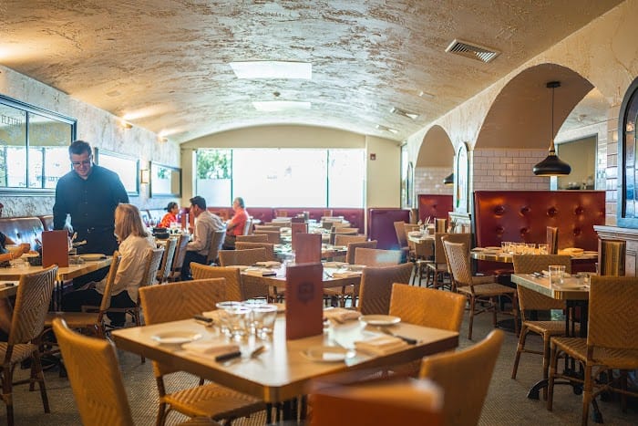 Waterzooi Belgian Bistro & Oyster Bar